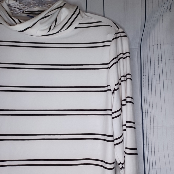 Apt. 9 Black and white striped turtle neck - Picture 3 of 11